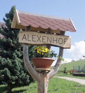 Hofschild Alexenhof